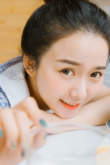 夹好去上学不能掉出来的